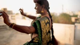 CARRÉ  BLANC  PRODUCTIONS